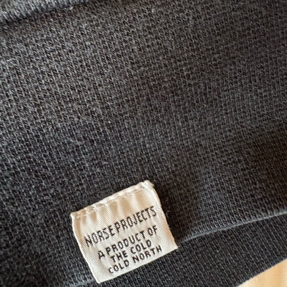 Men’s Crewneck Sweatshirt in black Charcoal Small - Picture 2 of 5